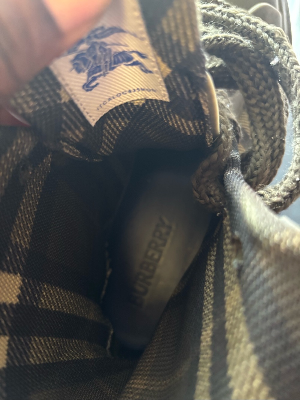 Authentic Men Burberry boot. Very beautiful for all occasions - Picture 4 of 12